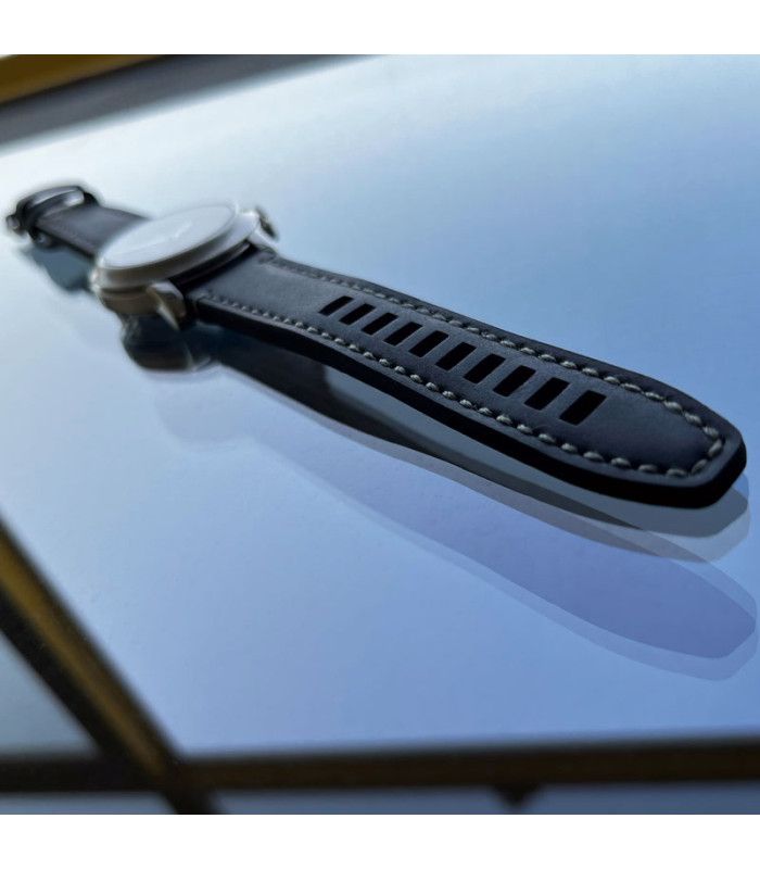 Pasek kompatybilny z zegarkiem Garmin Venu, Vivoactive, Vivomove, Forerunner 55, Forerunner 245 (music). Nr ref. 414