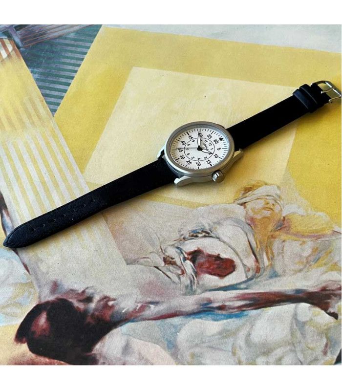 Leather strap Diloy 304 – Classic, smooth stitched, flat design